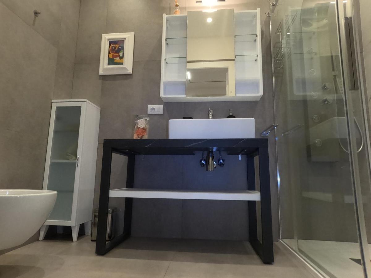 Abate Luxury Interno 3 Lägenhet Bari Exteriör bild